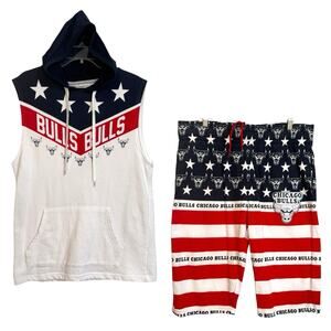 NBA Chicago Bulls Stars & Stripes Knit Shorts XL & Sleeveless Hoodie M USA Flag